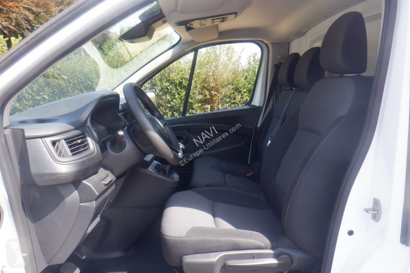 Renault TRAFIC 2.0 DCI 130 CV L1H1 van