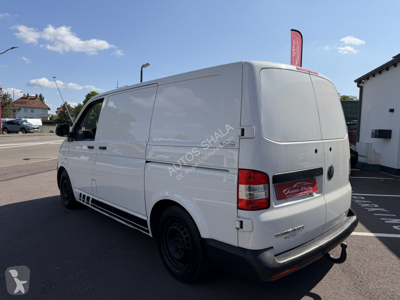 Véhicule utilitaire Volkswagen TRANSPORTER FG...