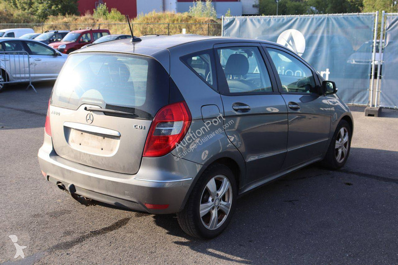 Furgoneta Mercedes A180 A-lasse