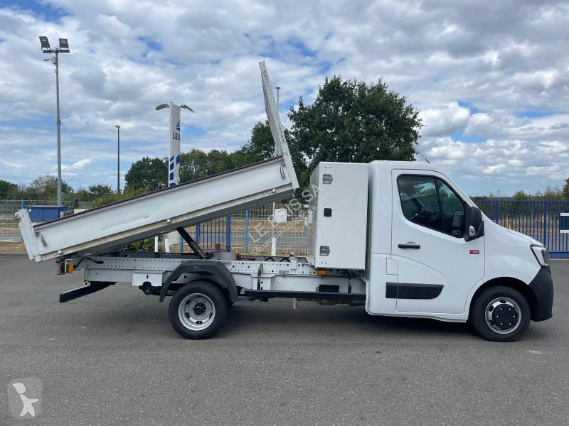عربة نفعية Renault  MASTER DCi 145