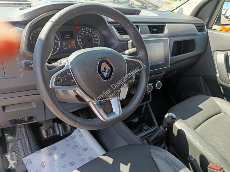 عربة نفعية Renault DCI 75