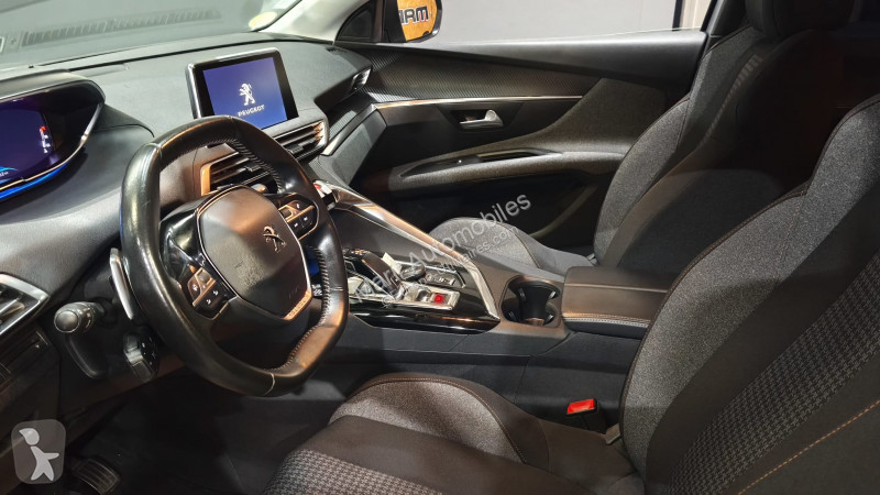 Samochód dostawczy Peugeot