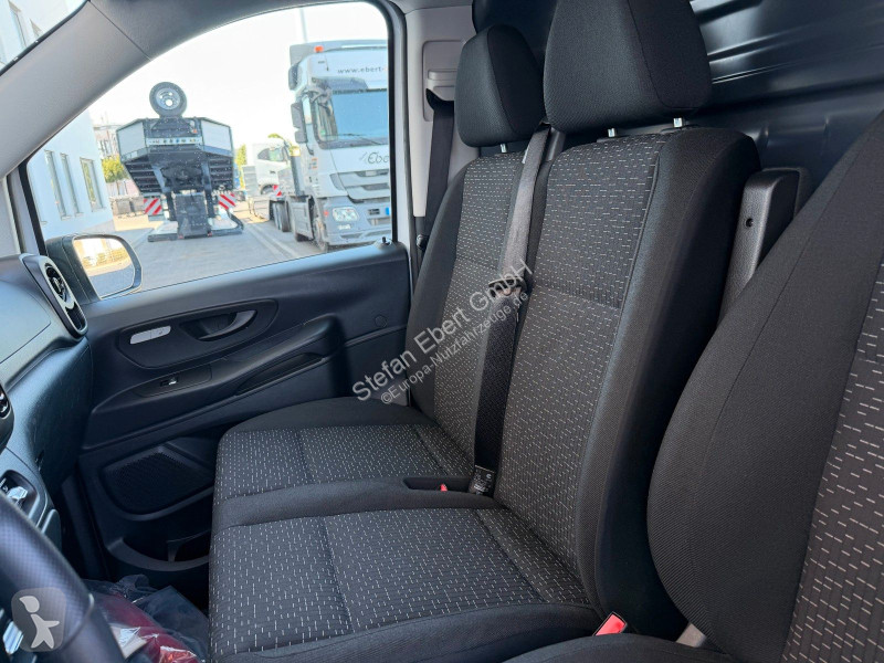 Furgoneta Mercedes Vito  9G Extral Klima Kamera...