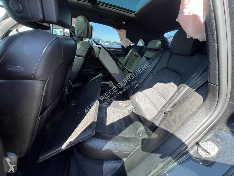 Véhicule utilitaire Porsche 3.0i V6 360 GTS /...