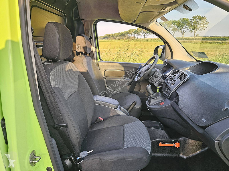 عربة نفعية Renault MAXI 1.5 DCI 90 COMFORT