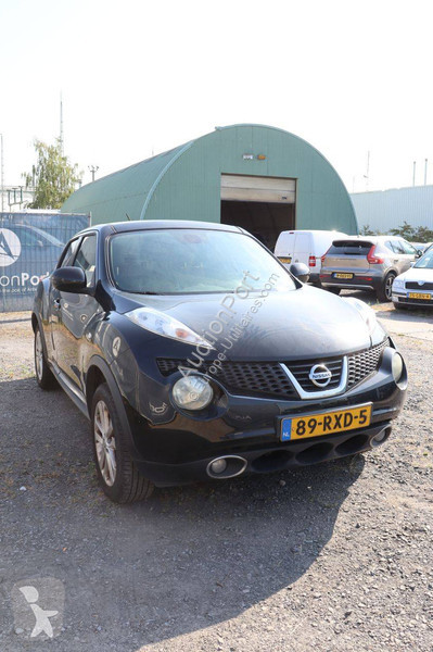 Autoutilitară Nissan