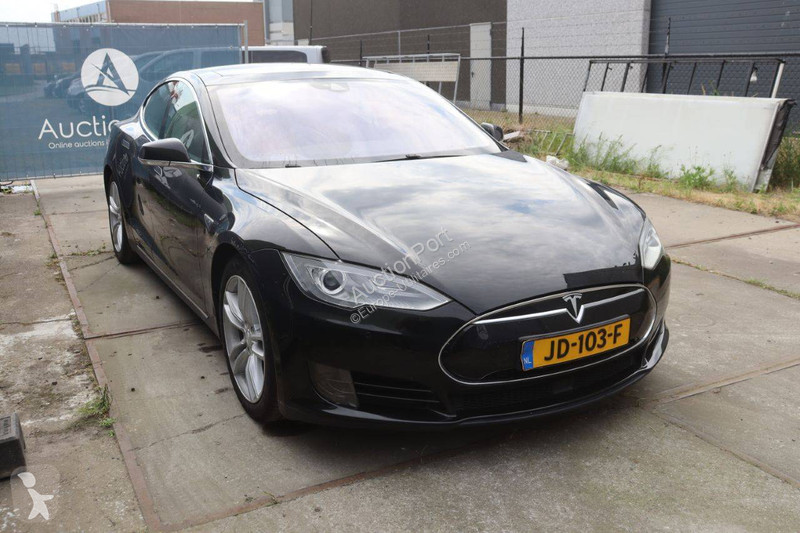 Furgoneta Tesla