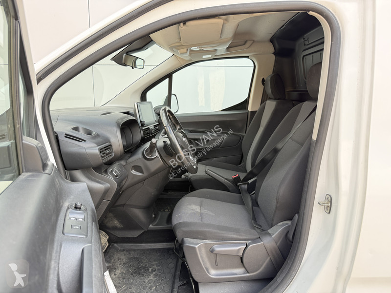 Véhicule utilitaire Opel 1.5D 130PK Automaat L1...