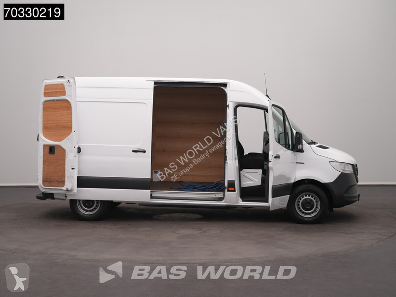 Véhicule utilitaire Mercedes L2H2 100%...