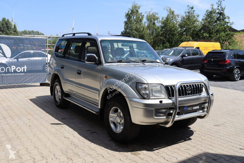 Furgoneta Toyota Prado