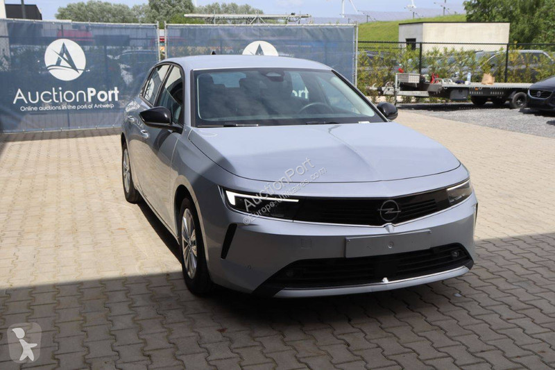 عربة نفعية Opel