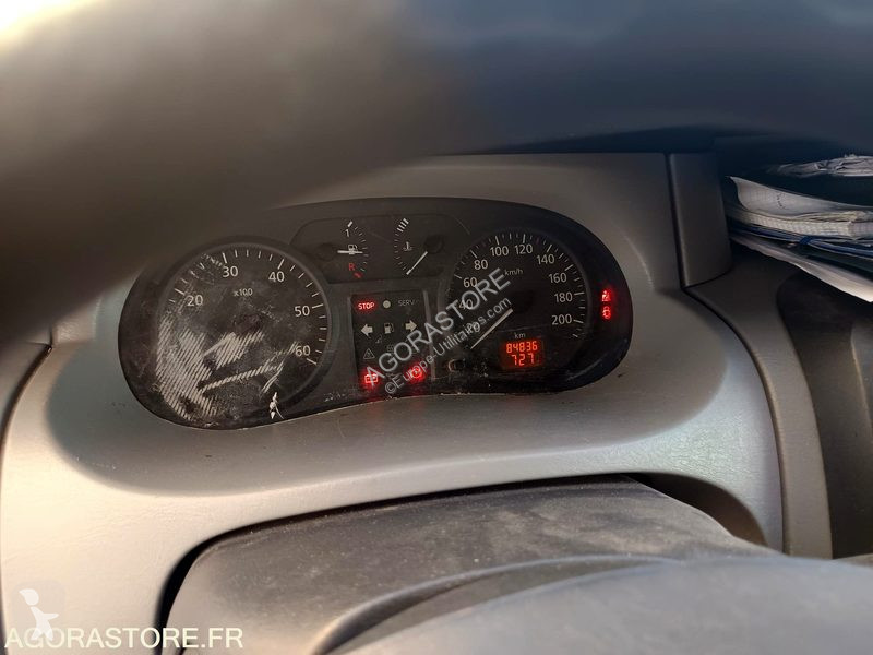 Véhicule utilitaire Renault TRAFIC