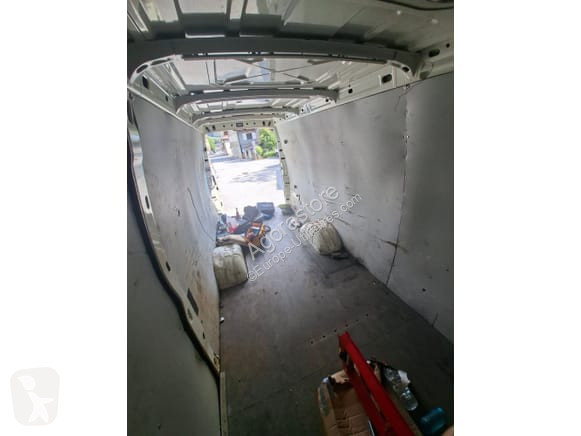 Véhicule utilitaire Iveco IVECO DAILY 3.0 16V