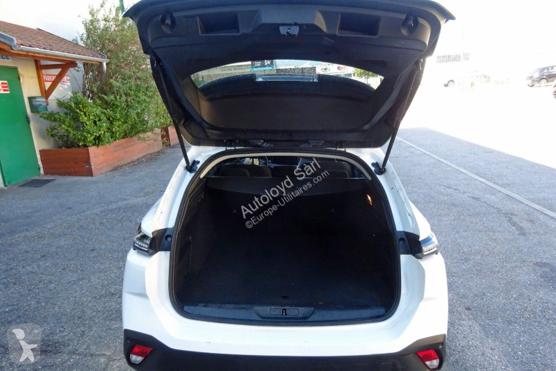 عربة نفعية Peugeot BREAK 1,5 HDI 131