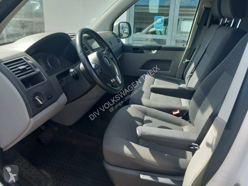 Лекотоварен автомобил Volkswagen TRANSPORTER...