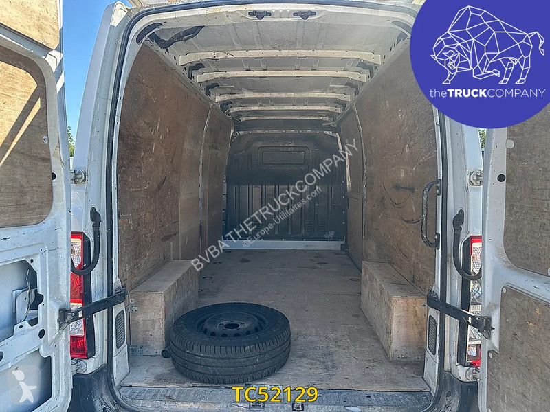 عربة نفعية Renault 135cv L3H2