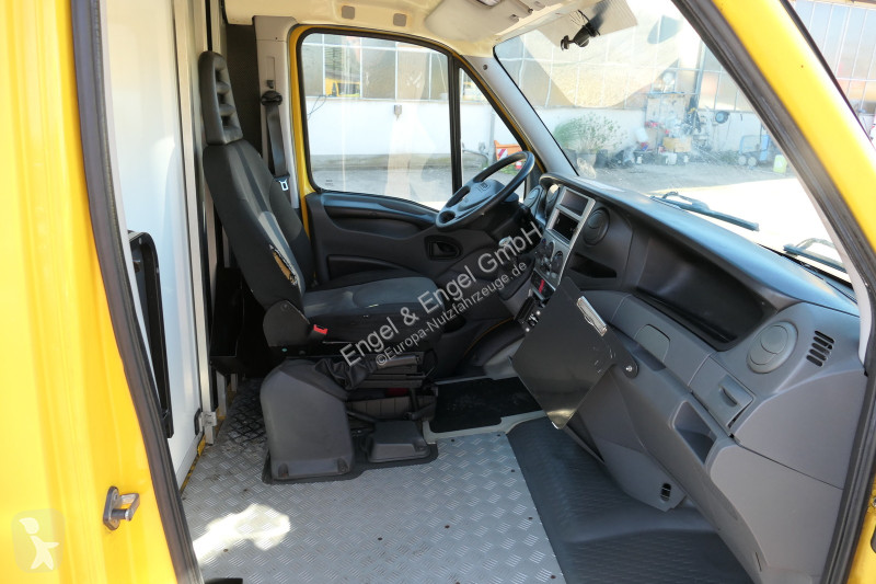 Nyttofordon Iveco Daily 35 S11 C30C AUTOMATIK...