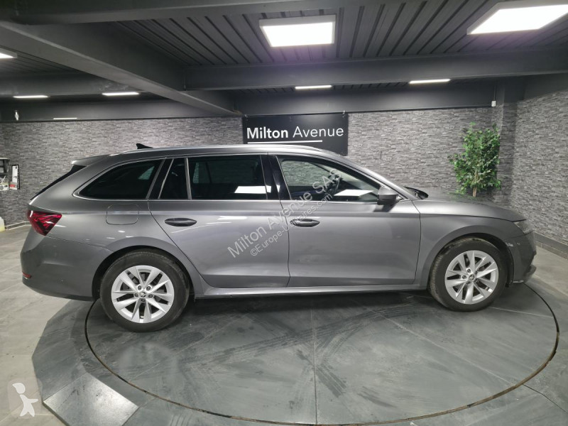 عربة نفعية Skoda OCTAVIA Combi 2.0 TDI - 150 -...