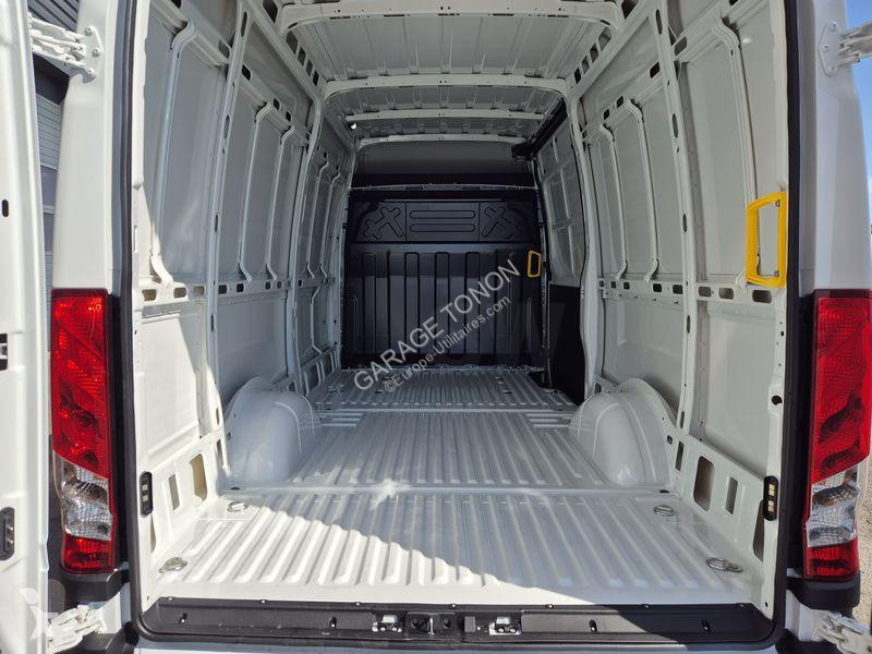 Furgoneta Iveco 35-160 HI-MATIC