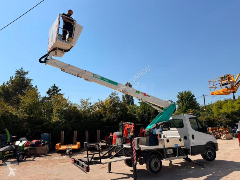 Samochód dostawczy Iveco  35S140