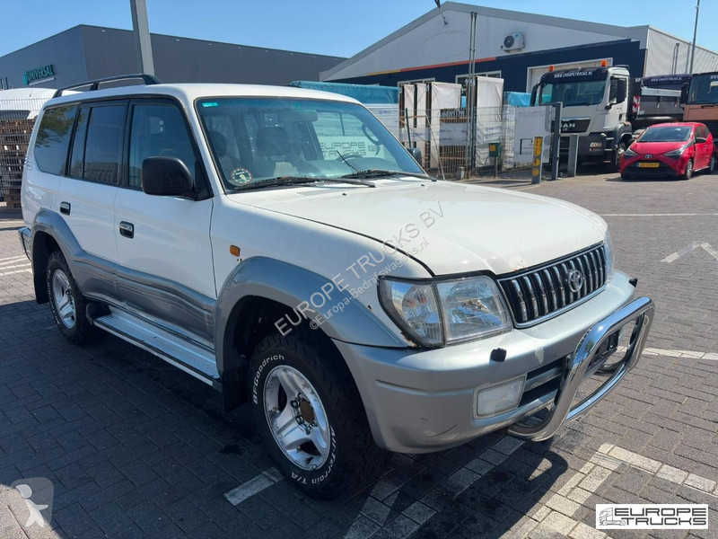 Furgoneta Toyota 4x4 - Manual - Diesel