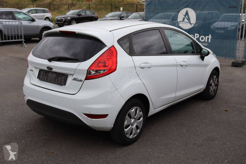 Furgoneta Ford
