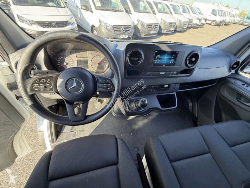 Furgoneta Mercedes