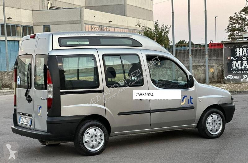 Veicolo commerciale Fiat doblo uso disabili