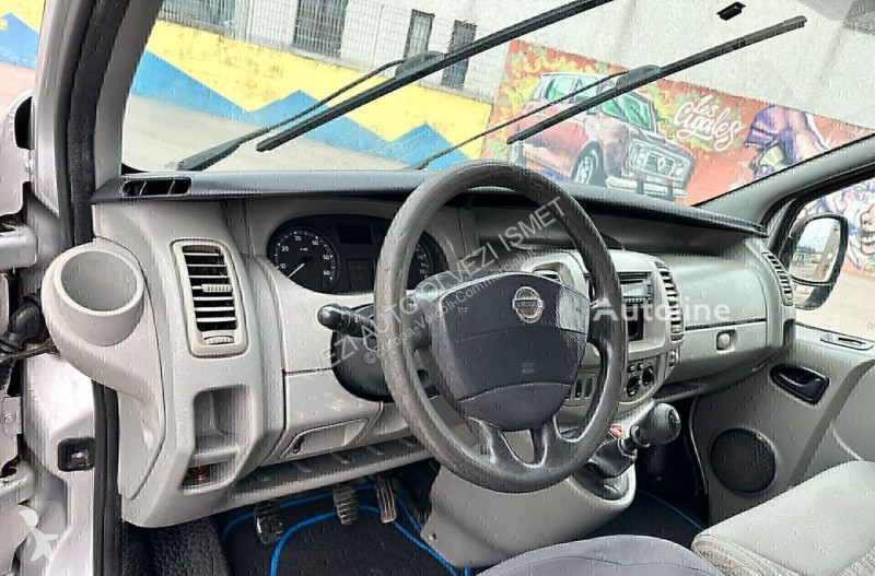 Furgoneta Nissan