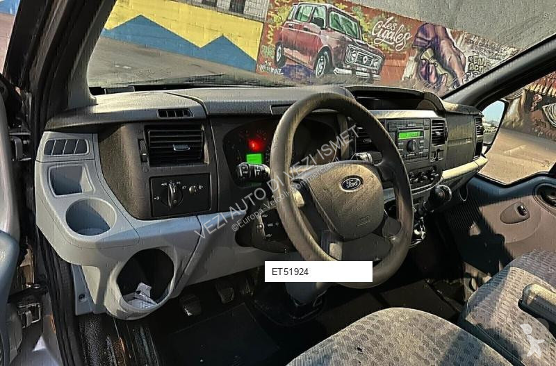Samochód dostawczy Ford