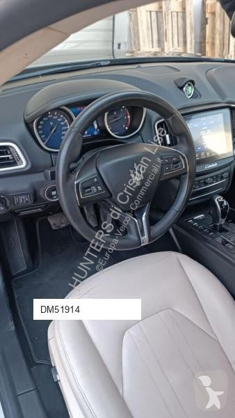 Samochód dostawczy Maserati Diesel