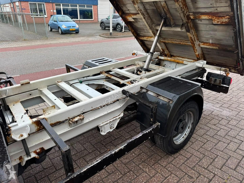 Mercedes  513 CDI, Crane Hiab 022-2 kipper van