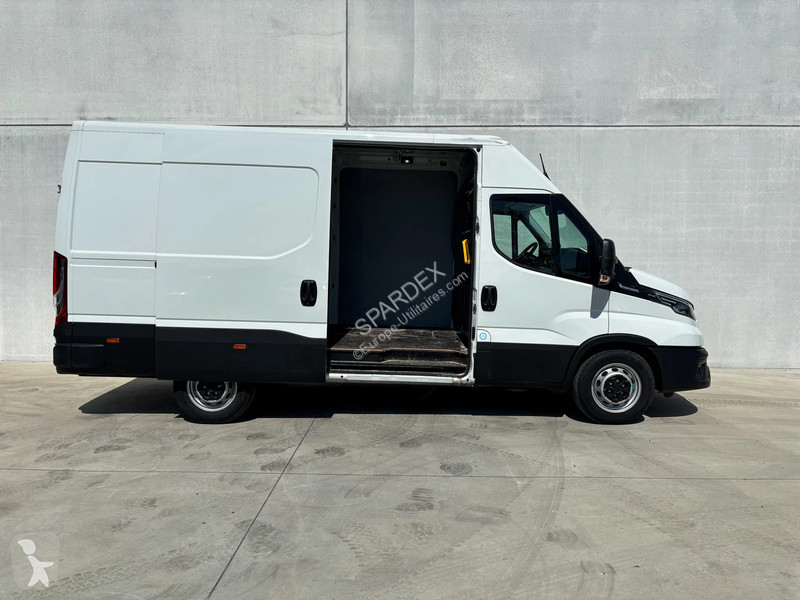 Furgoneta Iveco 35S18HA8 | Leasing