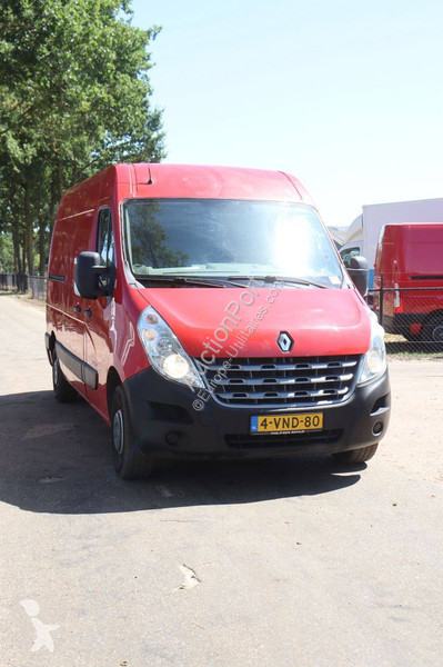 عربة نفعية Renault
