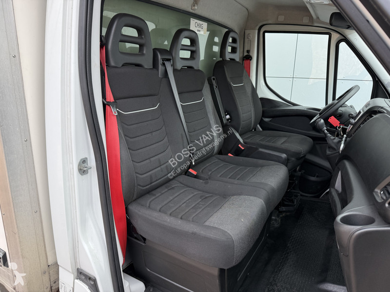 Autoutilitară Iveco 35C16 3.0 160PK Laadklep...