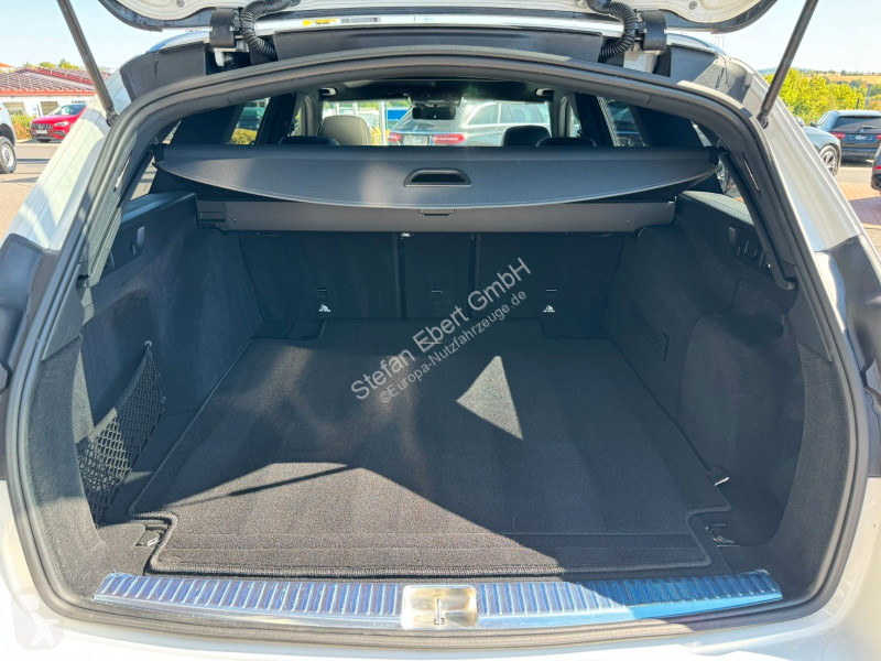 Mercedes E 300 d  T 4M A...