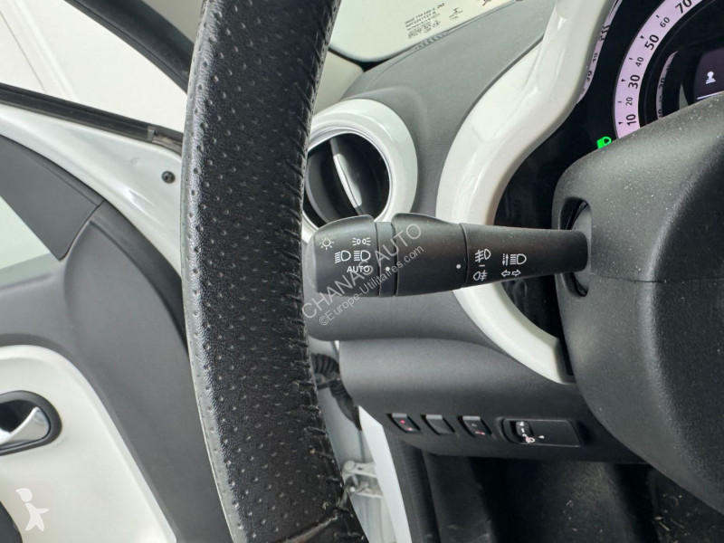 Véhicule utilitaire Renault 0.9 TCe 95 Intens