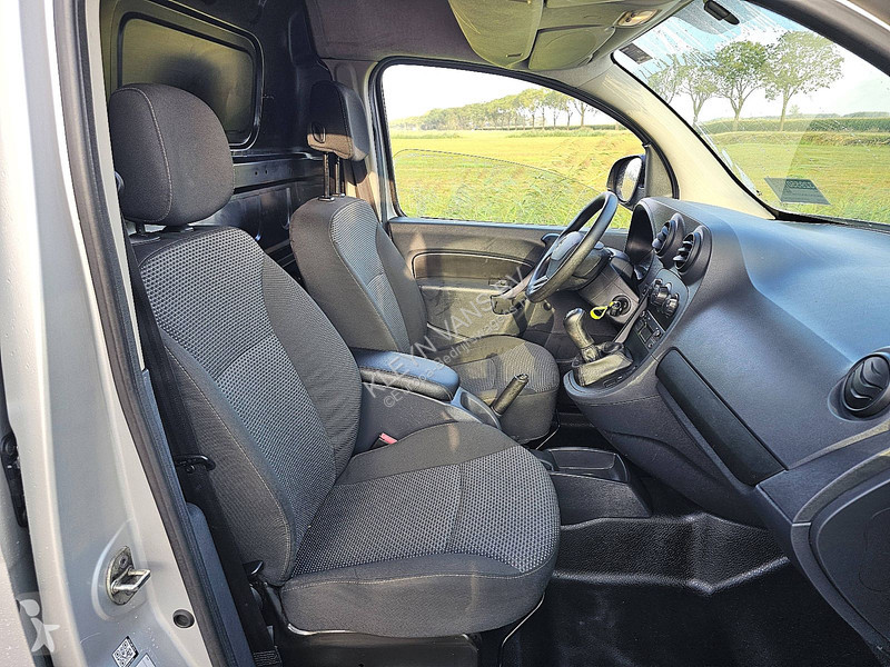 Véhicule utilitaire Mercedes 109 CDI ac EURO6