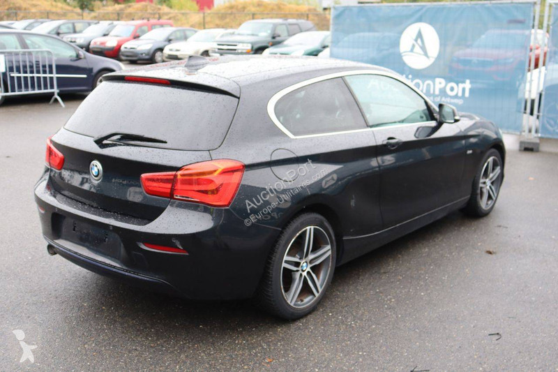 Véhicule utilitaire BMW Sportshatch 116d 1 Serie
