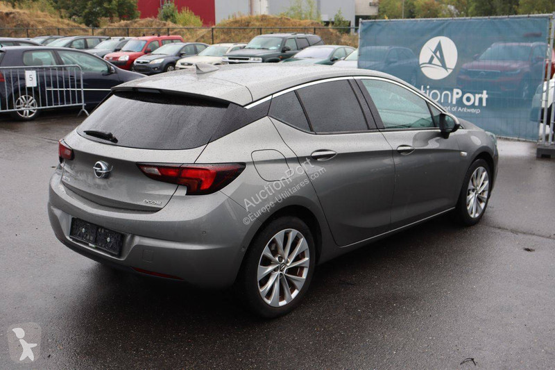 Véhicule utilitaire Opel