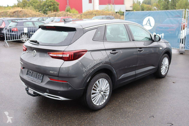 Véhicule utilitaire Opel