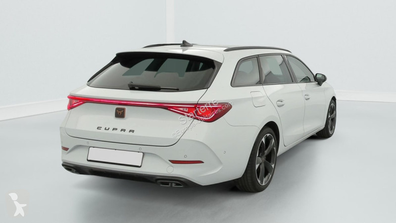 Véhicule utilitaire Cupra  LEON Sportstourer