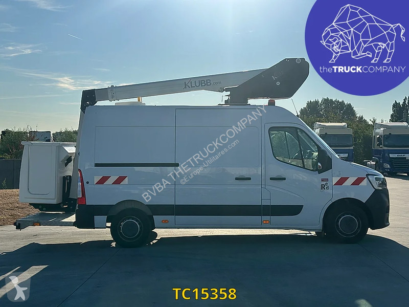 Véhicule utilitaire Renault 145.35 klubb