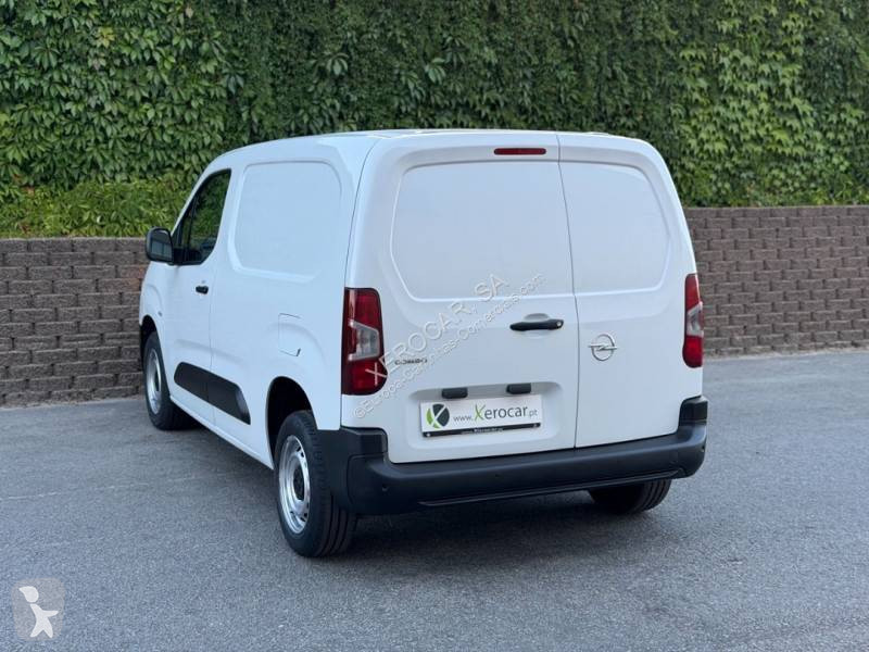 Véhicule utilitaire Opel 1.5 CDTi 100HP 3L