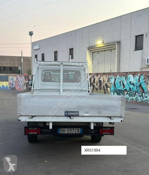 Véhicule utilitaire Iveco Dailly 35 s 12