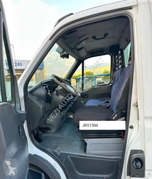 Véhicule utilitaire Iveco DAILY 35C12