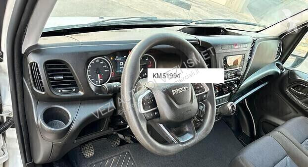 Лекотоварен автомобил Iveco DAILY 35S16V