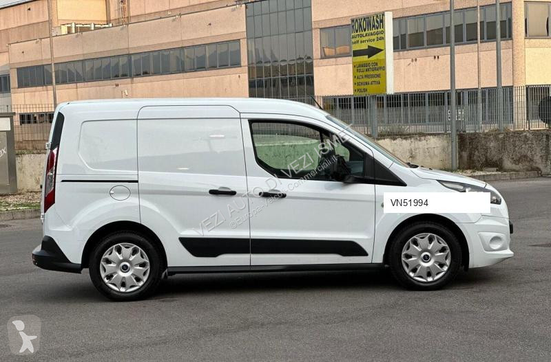 Véhicule utilitaire Ford