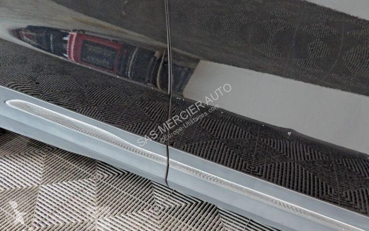 Véhicule utilitaire Mercedes n/c
