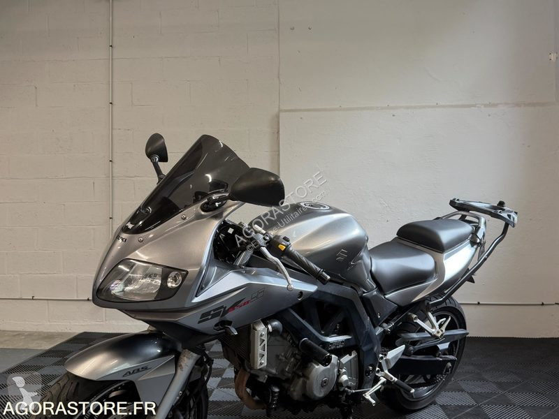 Furgoneta Suzuki SV650